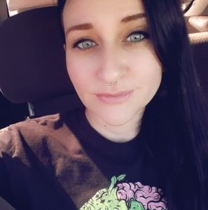 Meet your Posher, Misty